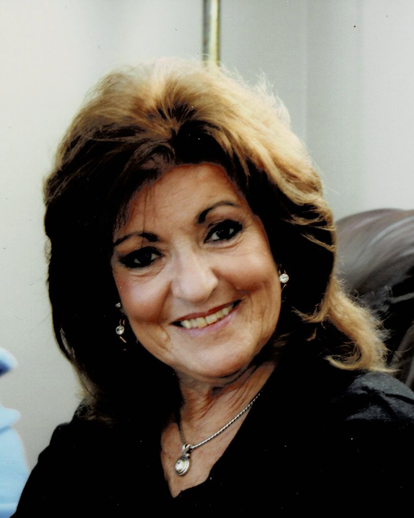 Lynda Margery Tucker Profile Photo