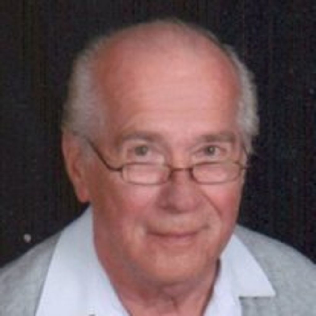 Charles  Alvin Lindquist