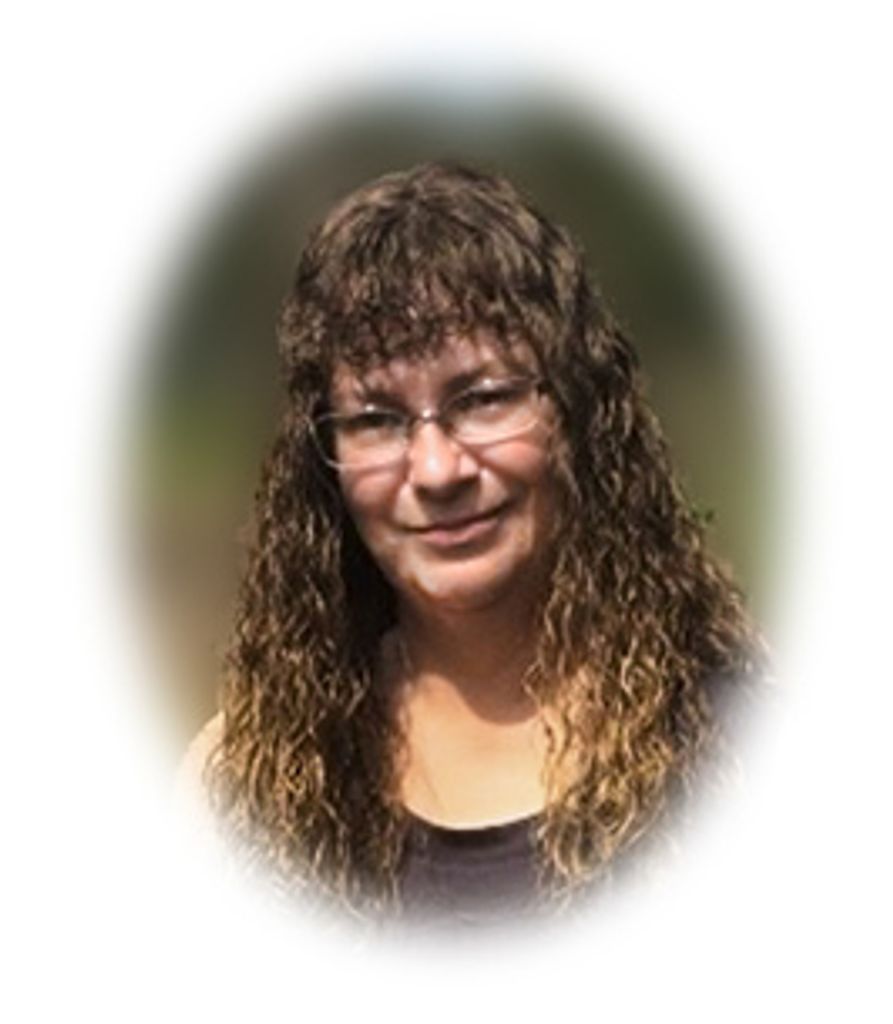 Christine Lynn Hoppe (Whittaker)
