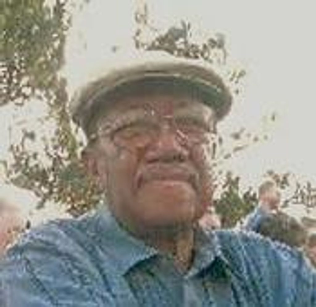 Eunis Nathaniel Click Profile Photo