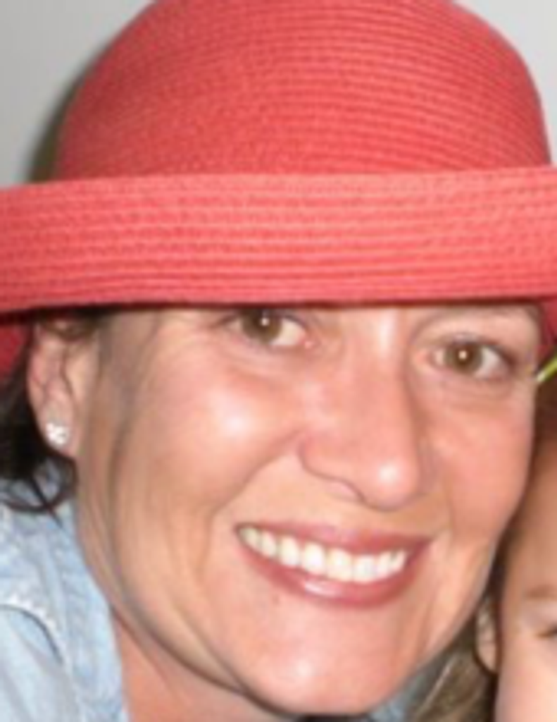 Elizabeth  Ashlee Hall 