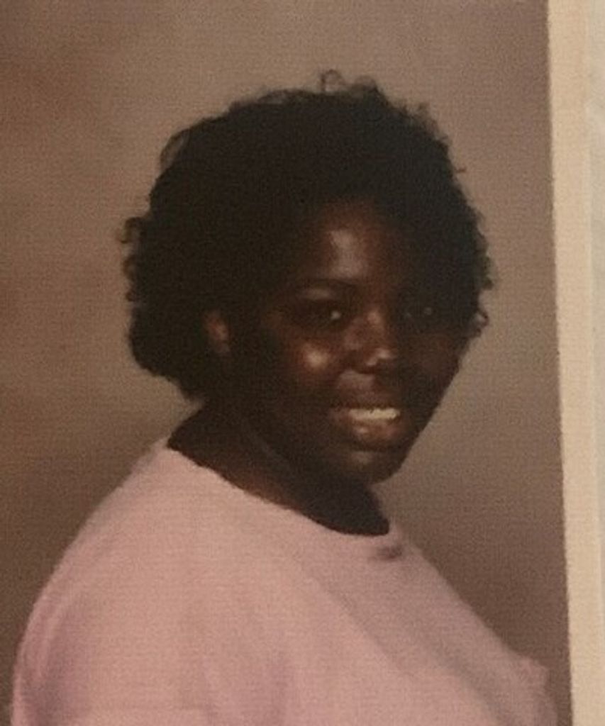 Ms. Veronica Cooper Profile Photo