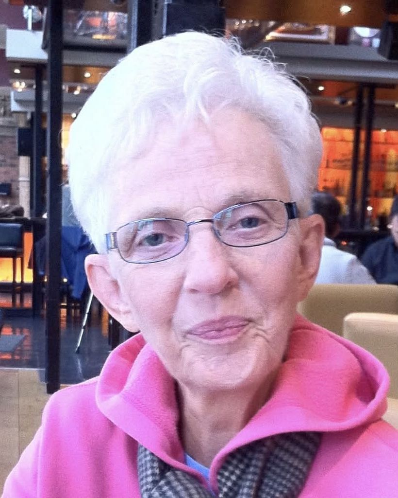 Suzanne E Davis Profile Photo