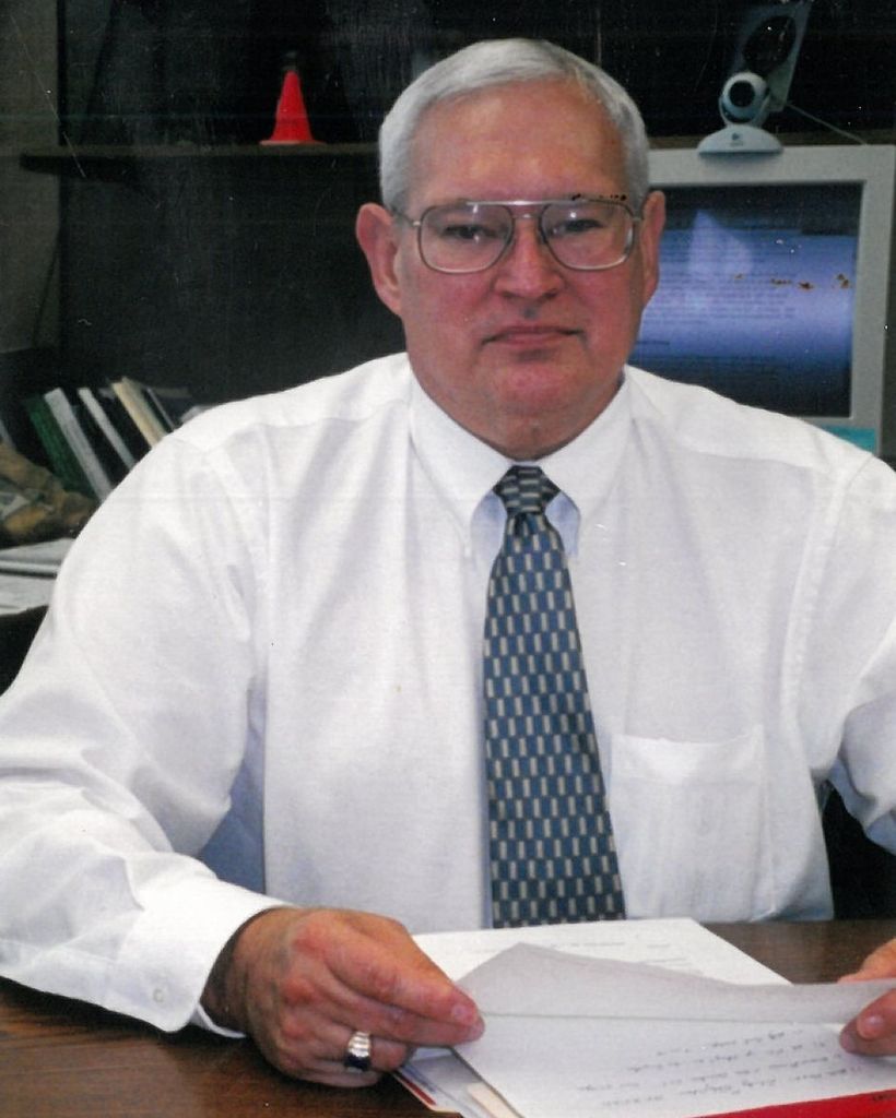 Thomas "Tom" E. Donoho