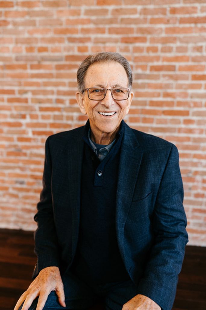 Roger Lane Profile Photo