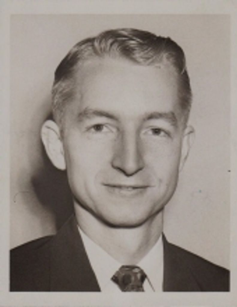 Royce Carlton Plummer