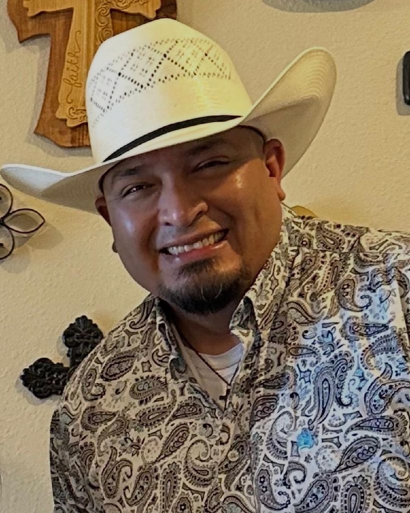 Marcial Mendoza Sr. Profile Photo