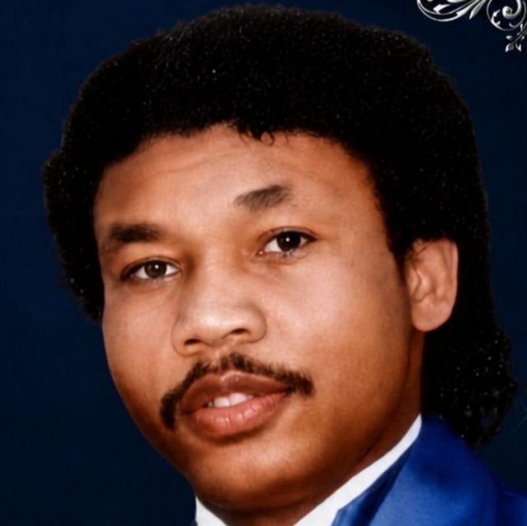 Mr. Kenneth Hamilton