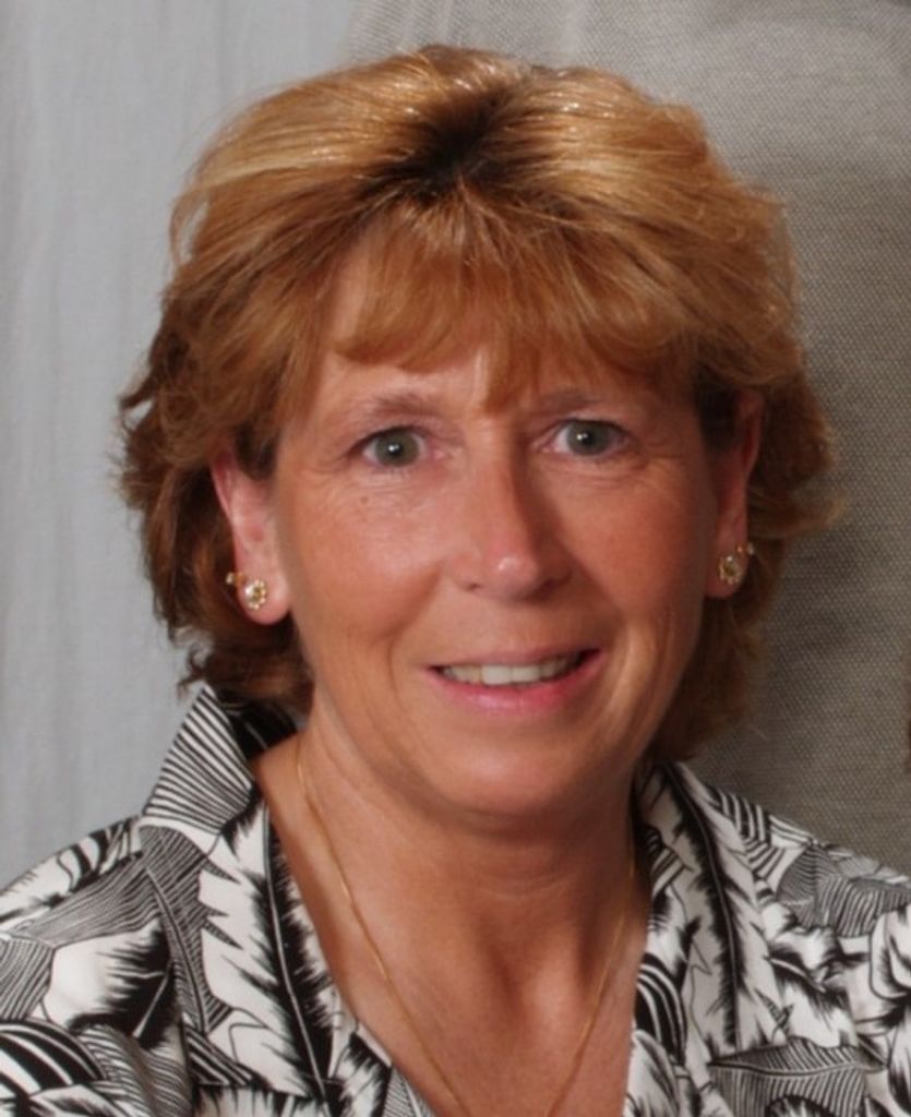Betty Lou Adams