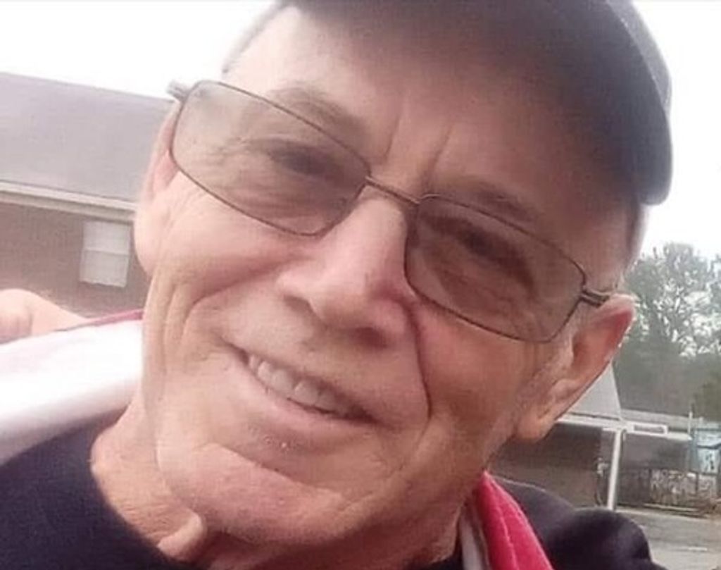 Charles "Chuck" Lindsley Iii Profile Photo