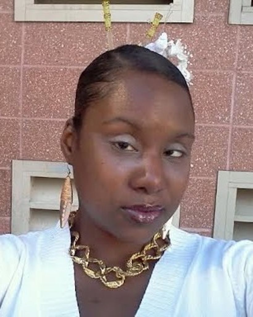 Lugresha A Robinson Profile Photo