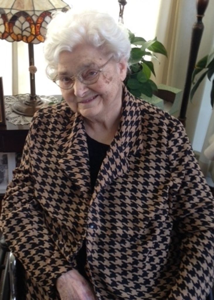 Evelyn Decker Profile Photo