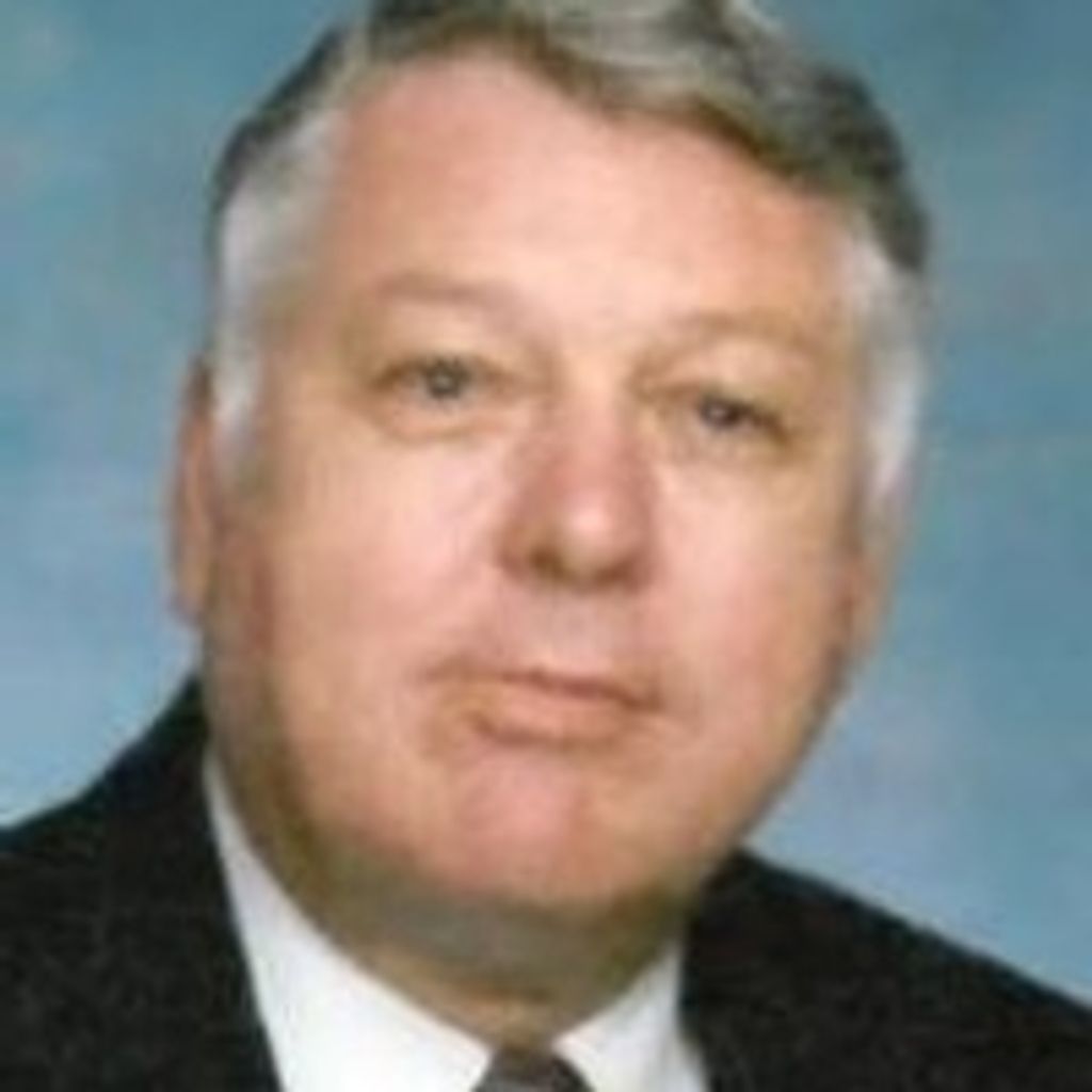 Tom  Hall Ivey,  Jr.