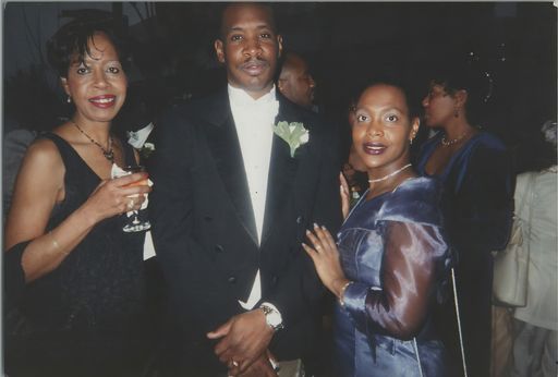 Gloria Jean Glover photo gallery thumbnail 3 of 19