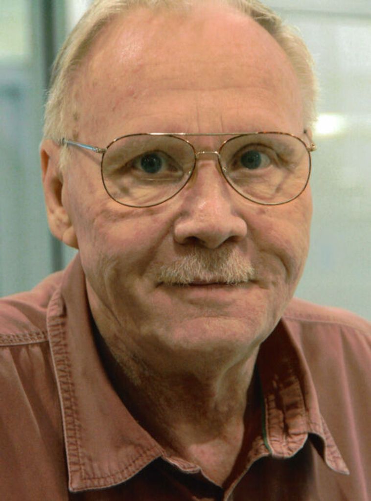 Charles "Chuck" Edward Longbottom