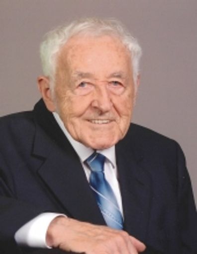 Stanley E. Spryszak Profile Photo