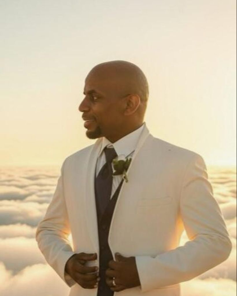 Vernon L Dove, Jr Profile Photo