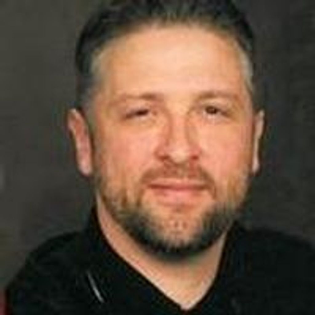 Dirk Victor Lee