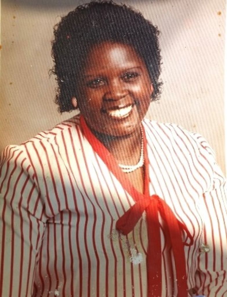 Rosie Higgs Profile Photo