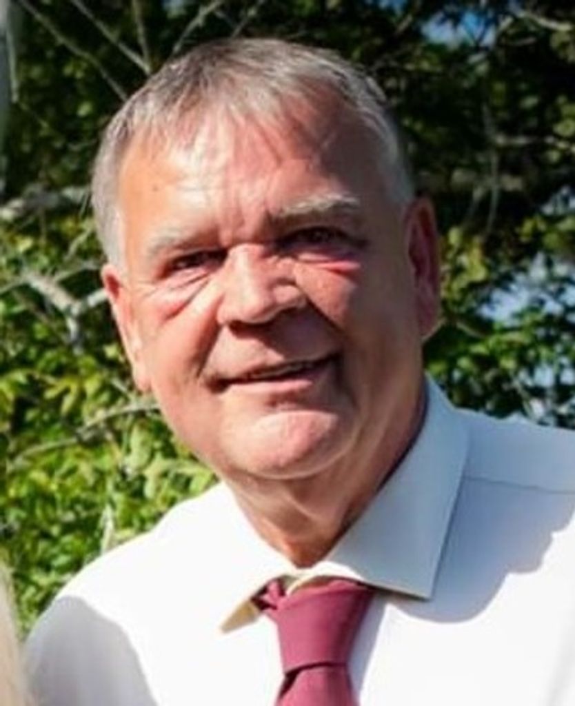 Robert L. Vanhulst Profile Photo