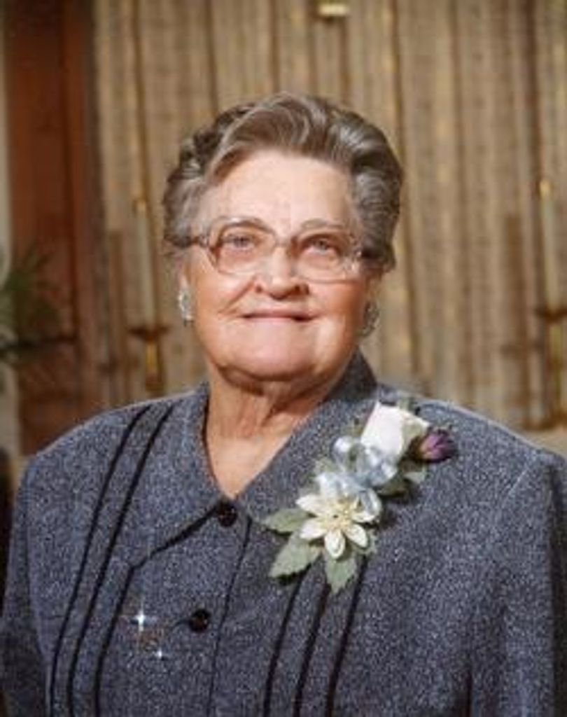 Viola Schneider Profile Photo