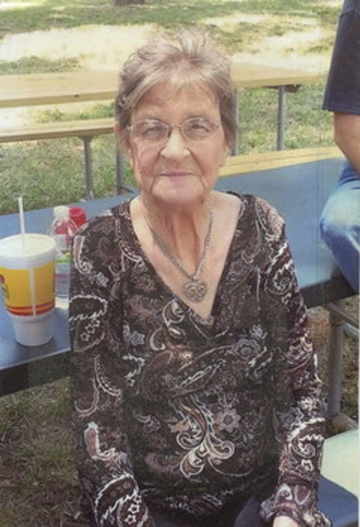 Stella Taylor