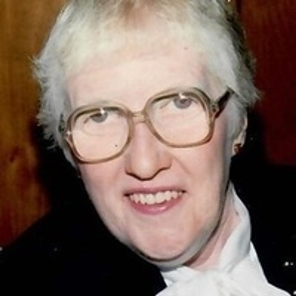 Vivian M Kukulich