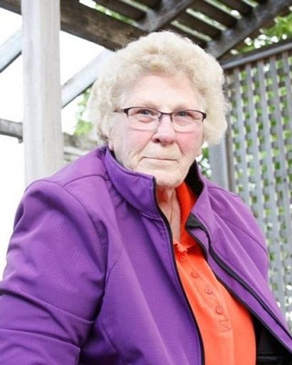 Karen Cross's obituary image