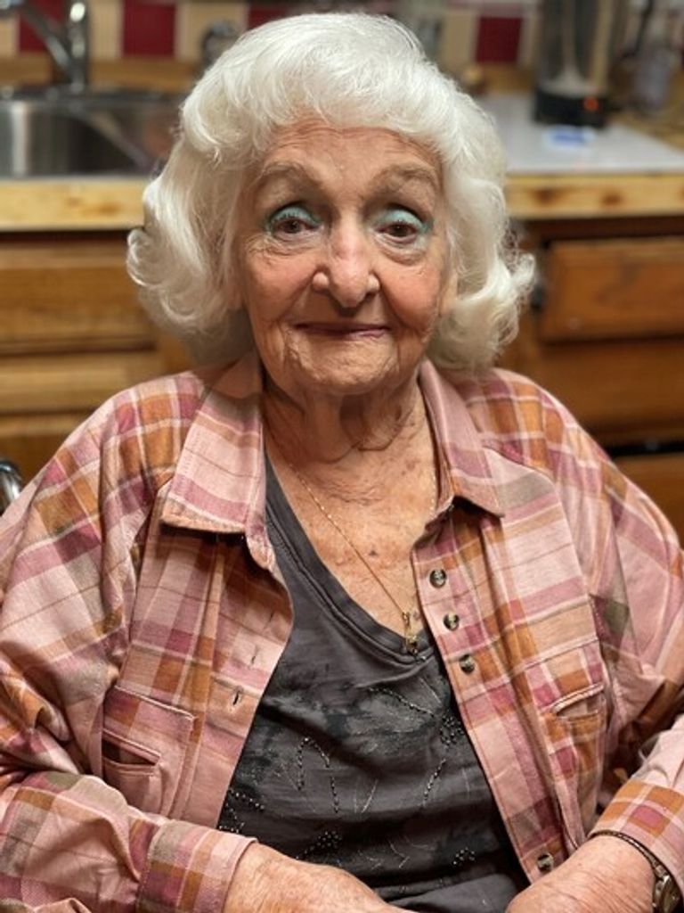 Delores Jurischk Theiss