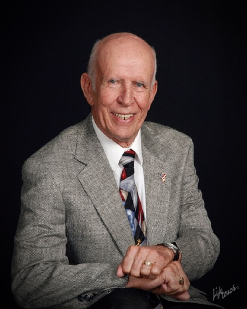 Dennis Ivan Simmons Profile Photo