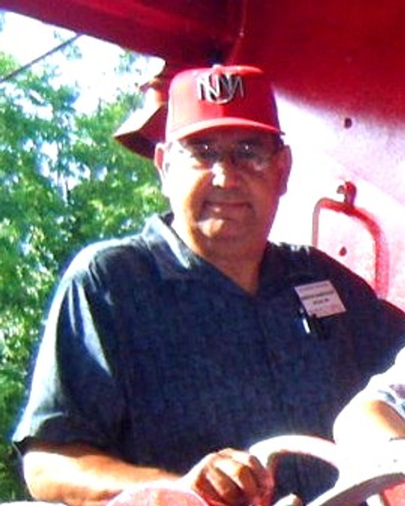 Martin Gonzales Profile Photo