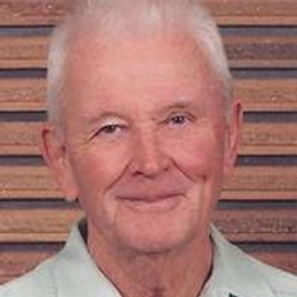 Earl  H Amundson