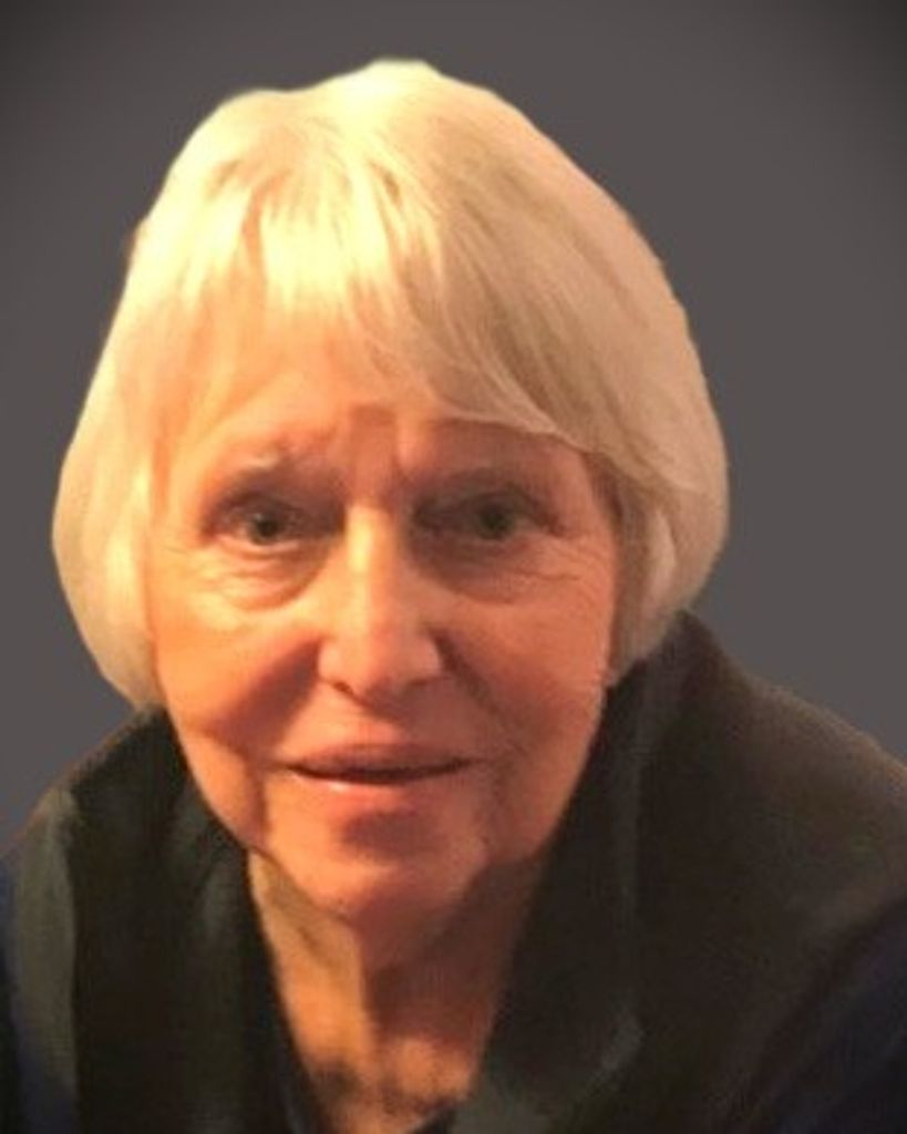 Julia R. Davis Profile Photo