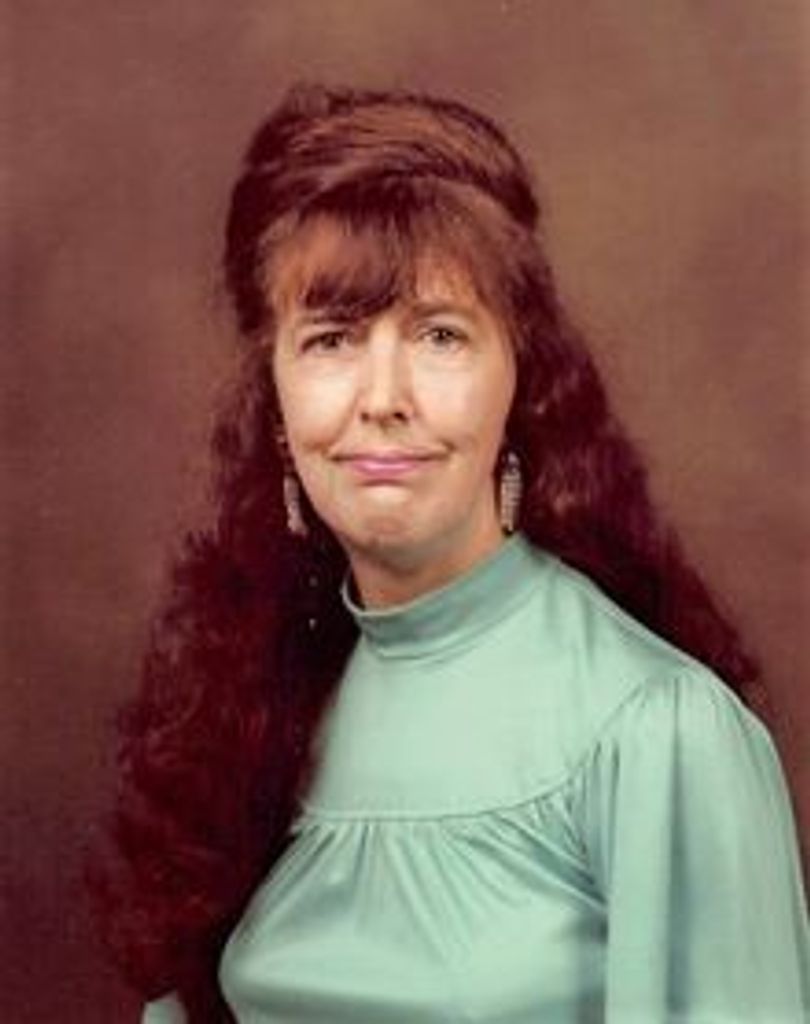 Louise Rhom Profile Photo
