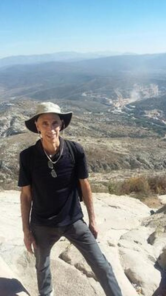 Robert Hentz Profile Photo