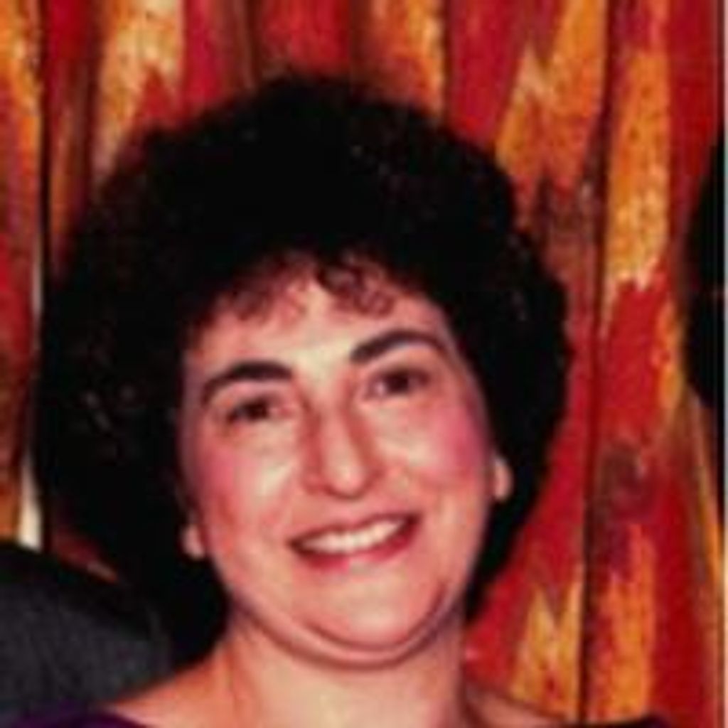 Ellen R. Wakulchik