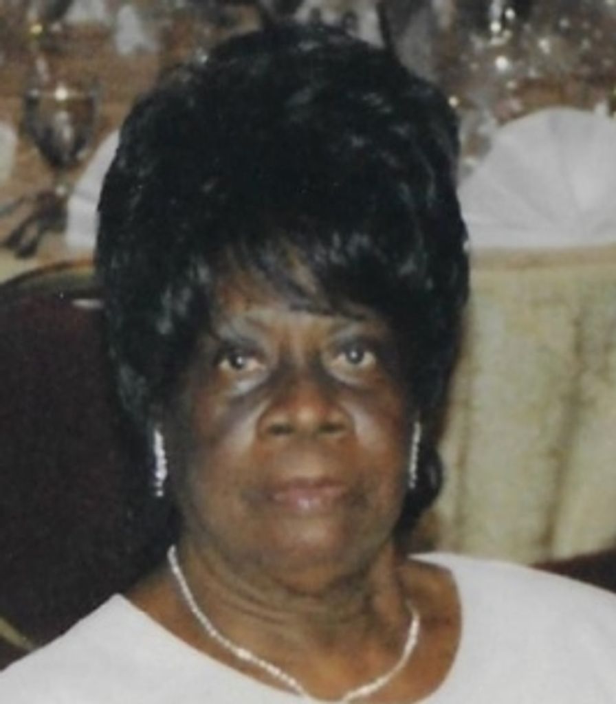 Evelyn Gray Profile Photo