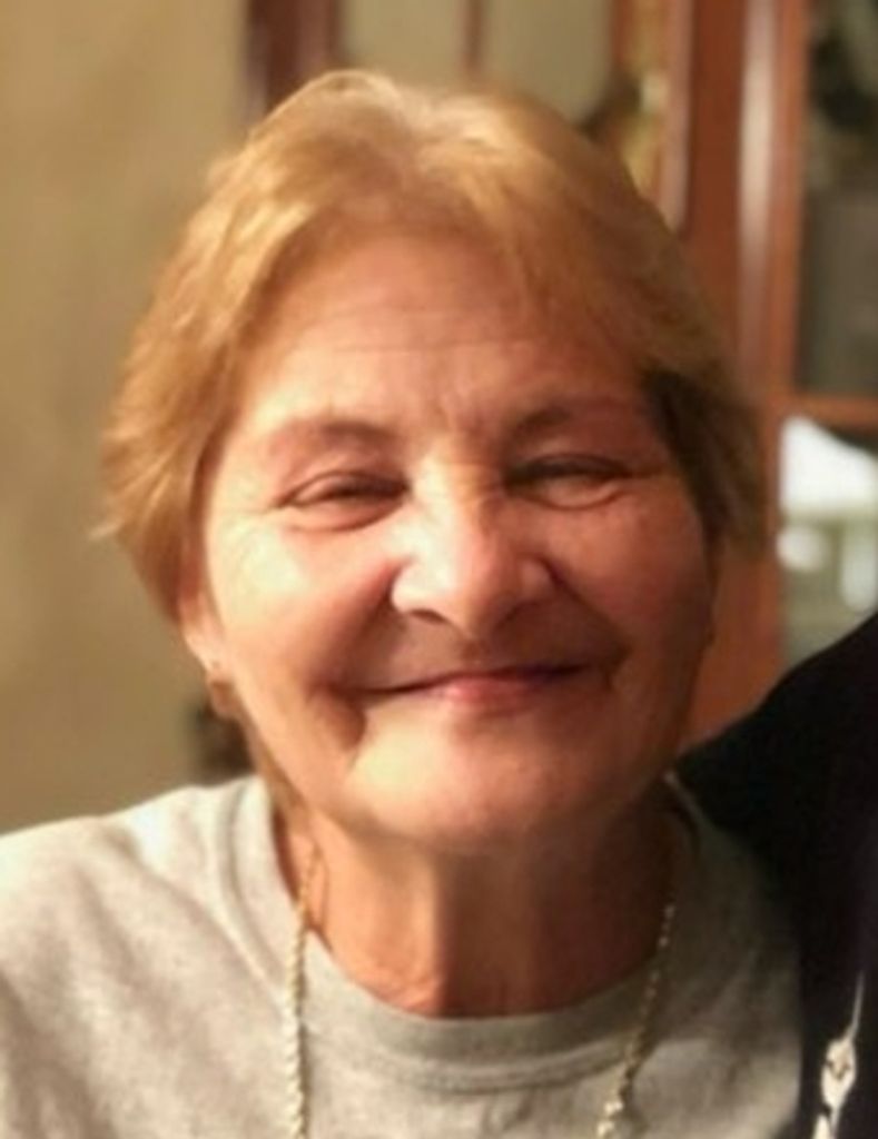 Paula Lloyd