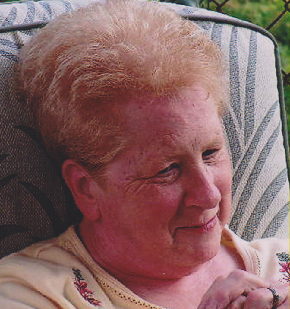 Joan Lee (Morgan)  Russell
