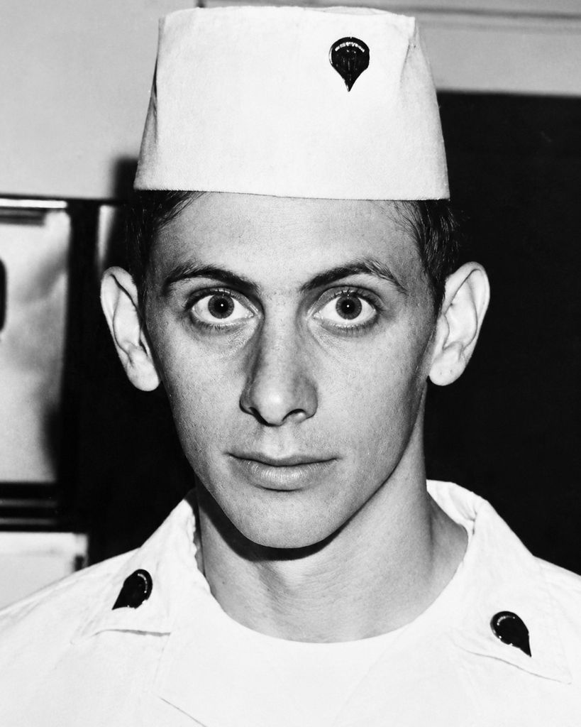 Arnold Howard Burton Profile Photo