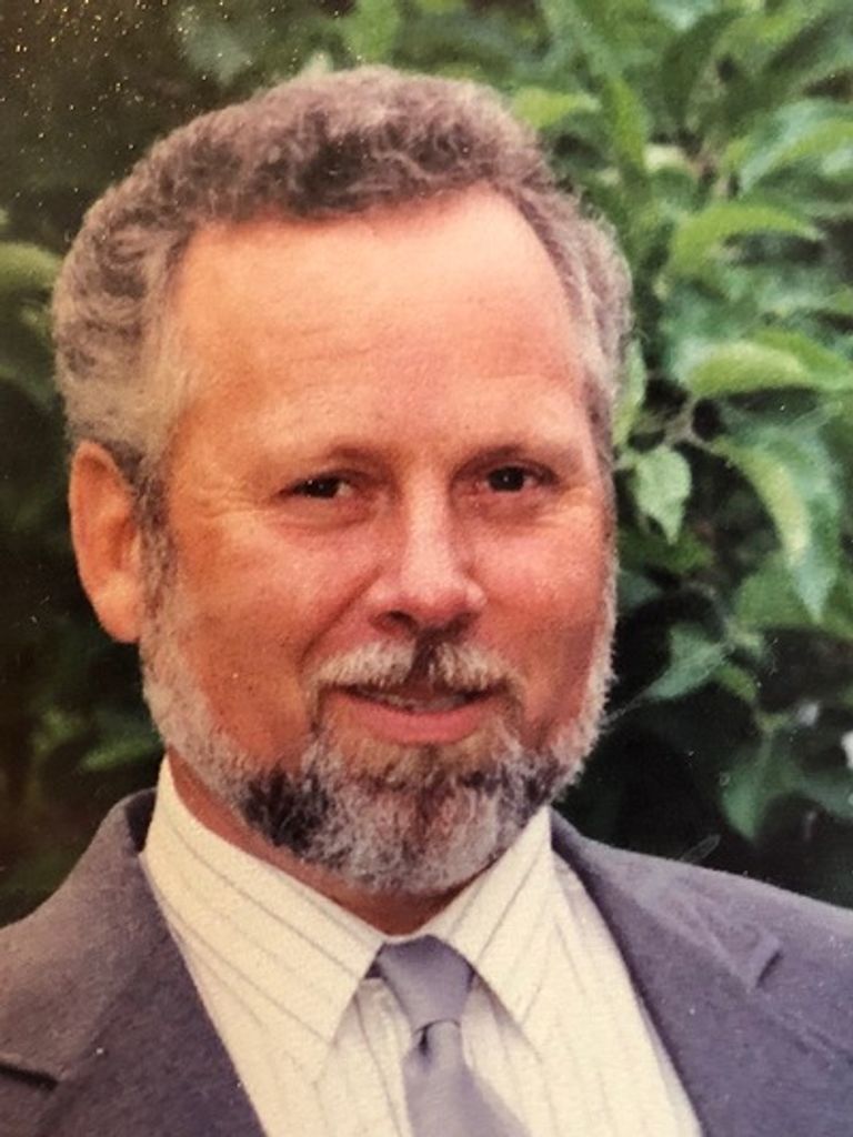Richard W. Clayton Profile Photo