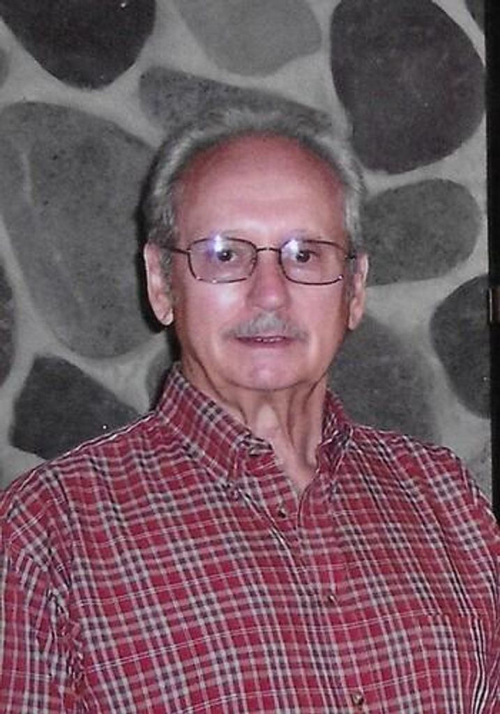 Larry Marvin Henna Profile Photo