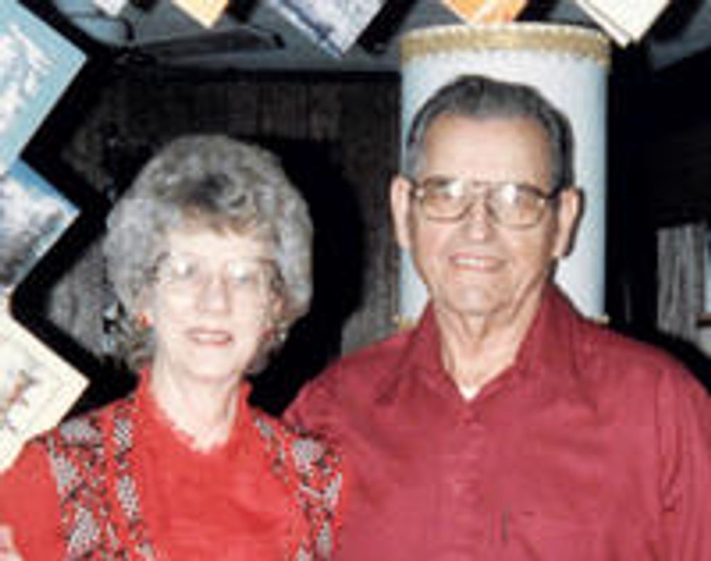 Ann M (Mcewuen)  Davis