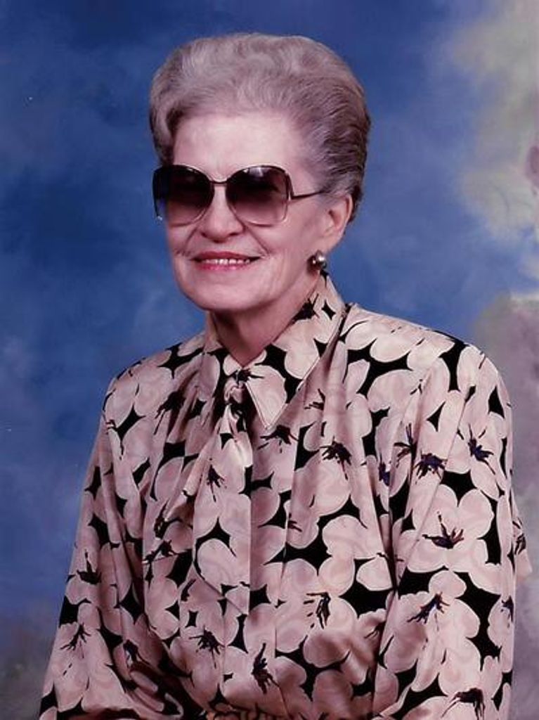 Helen Lee Smith Profile Photo