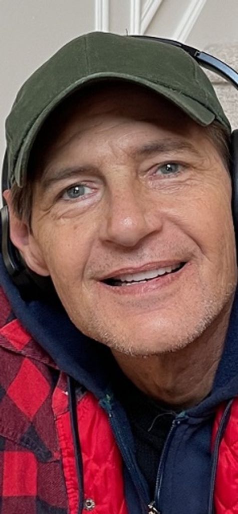 James Christopher Arnett Profile Photo