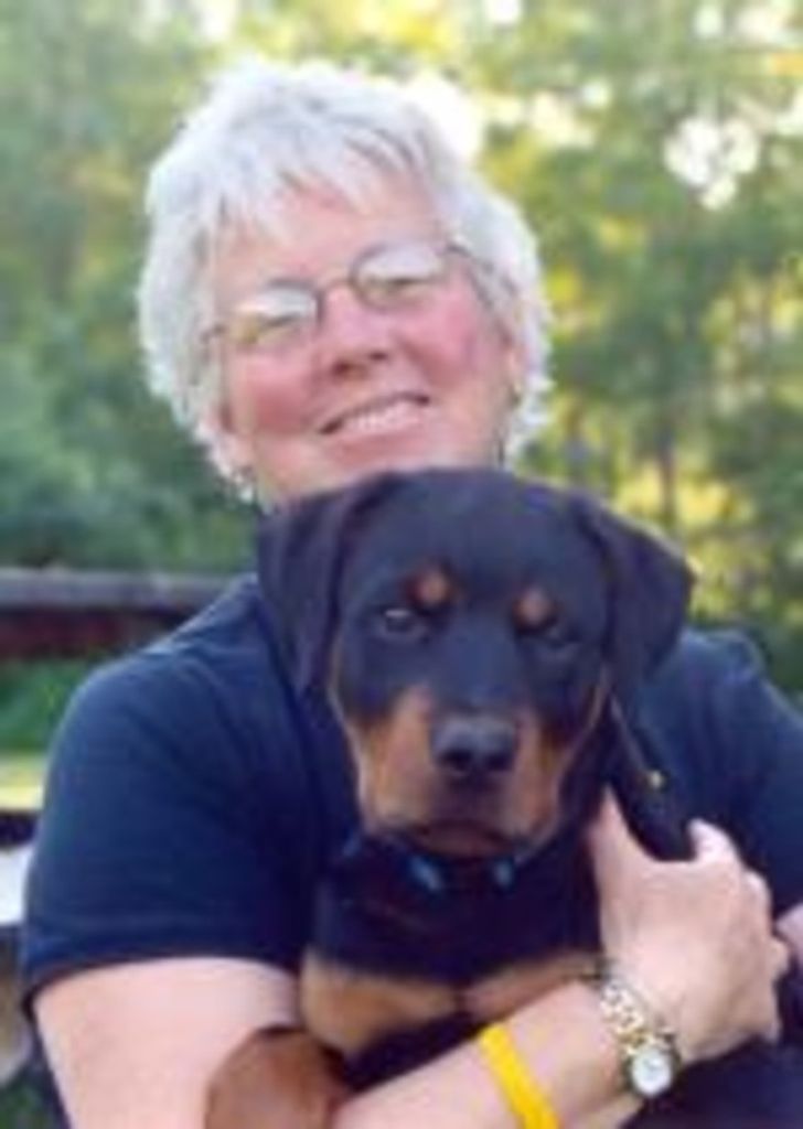 Maureen Casey Smith-Nininger