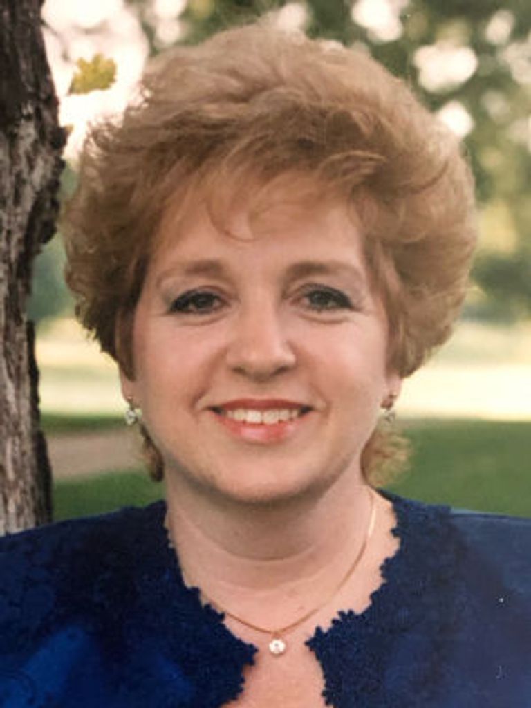 Nicolette “Nicki” Radde, Nee Gill