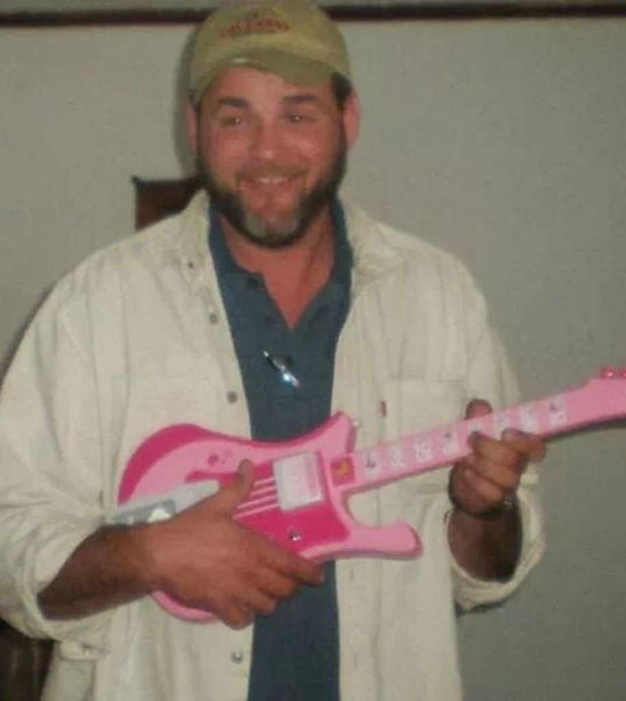 Robert "Bodie" Cheyenne Frisbee
