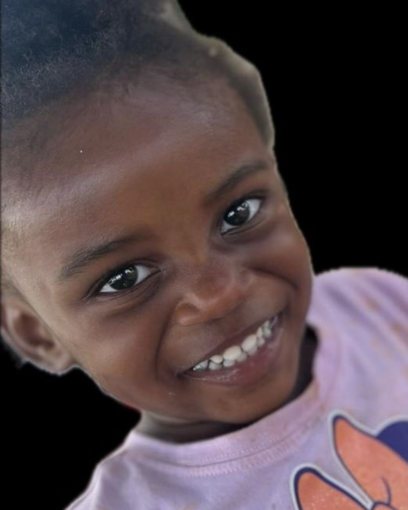 YIYERAH LOVE FRANCIS Profile Photo