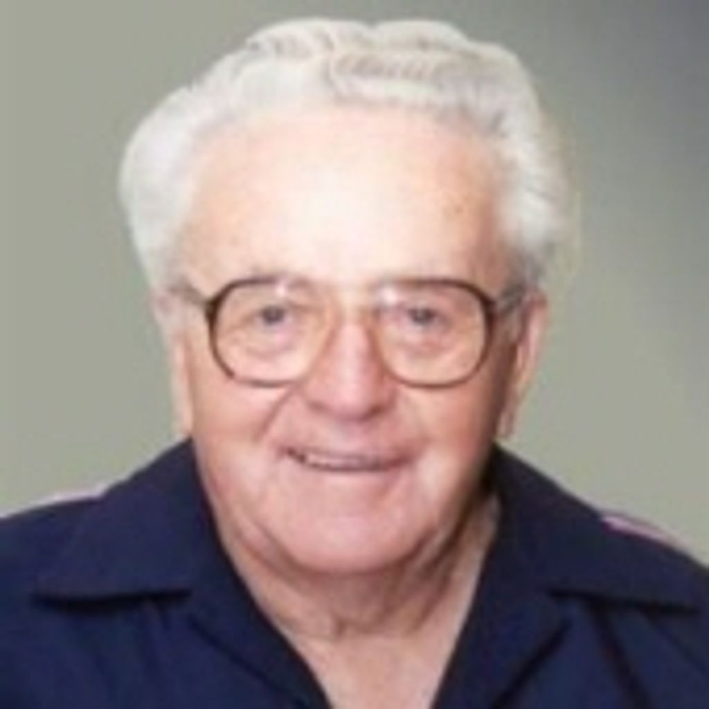 Lincoln Broyles